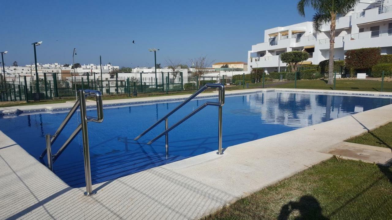 Apart.con Piscina Vistasol *